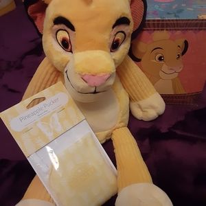 NIB RETIRED DISNEY SCENTSY BUDDY